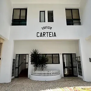 Apartment Ocean Breeze 1 With Pool By Homing, Quarteira